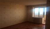 Продается просторная трехкомнатная квартира в центре города - Жилая недвижимость, Продажа квартир Липецк
